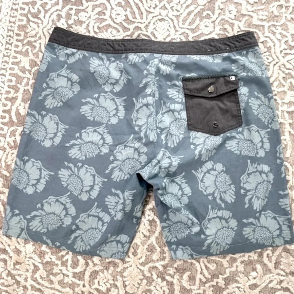 Linksoul Stormer Floral 9” Board Shorts